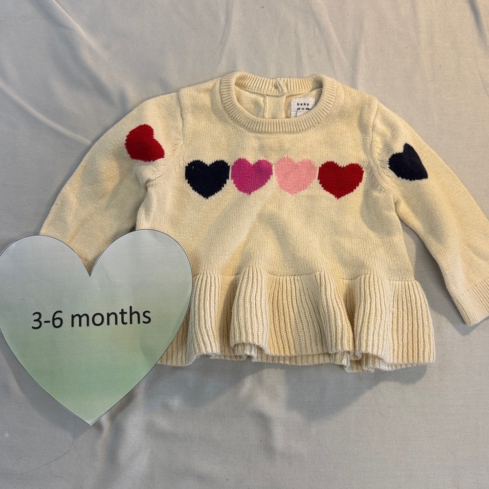GAP - Heart Pattern Relaxed fit knit Cream Sweater with ruffled hem
